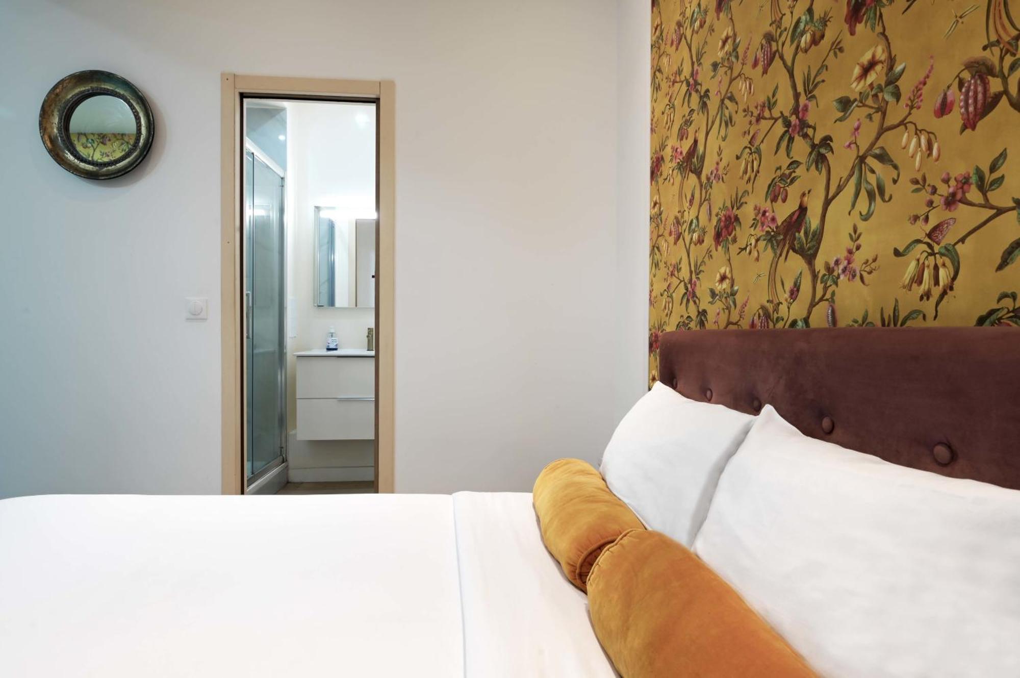 Modern Renovated Studio With A Touch Of Gilded Glamour Central Paris Διαμέρισμα Εξωτερικό φωτογραφία